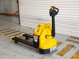 2T Battery Electric Pallet Truck - picture2' - Click to enlarge
