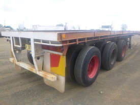 Haulmark Semi Flat top Trailer - picture0' - Click to enlarge