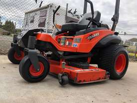 Kubota out front Mower - picture1' - Click to enlarge