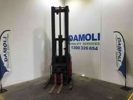 1.3 Tonne Raymond Reach Forklift - picture0' - Click to enlarge