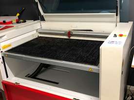 Trotec Speedy 400 Laser Cutting/Engraving Machine - picture1' - Click to enlarge