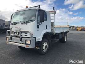 2010 Isuzu FTS 800 - picture2' - Click to enlarge