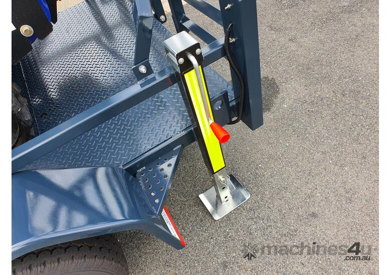 caption Plant Trailer 2800kg - With Attachment Racks