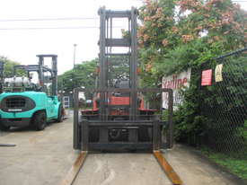 Nissan 4.5 ton Diesel Used Forklift - picture1' - Click to enlarge