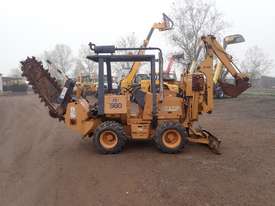 Case 560 Trencher - picture0' - Click to enlarge
