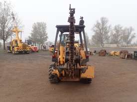 Case 560 Trencher - picture2' - Click to enlarge
