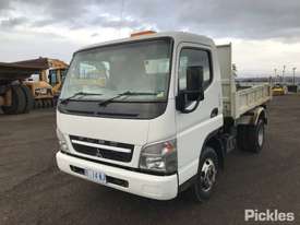 2010 Mitsubishi Fuso Canter 7/800 - picture1' - Click to enlarge
