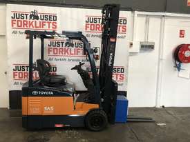 TOYOTA FORKLIFTS 7FBE15 - picture0' - Click to enlarge