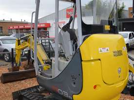 Used 2010 Wacker Neuson 1703 1.7T Excavator - picture1' - Click to enlarge