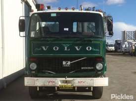 1981 Volvo F7 - picture1' - Click to enlarge