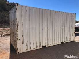1999 Shipping Container - picture2' - Click to enlarge