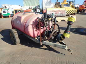 SILVAN SUNTUFF SINGLE AXLE TRAILER ORCHARD SPRAYER - picture0' - Click to enlarge