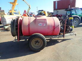 SILVAN SUNTUFF SINGLE AXLE TRAILER ORCHARD SPRAYER - picture0' - Click to enlarge