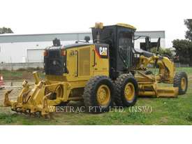 CATERPILLAR 120M Motor Graders - picture1' - Click to enlarge