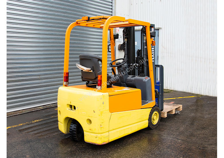 caption 1.5T 3 Wheel Battery Electric Forklift