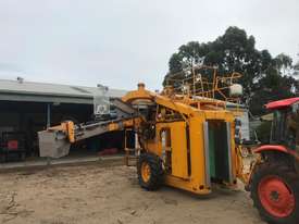 Used Gregoire G65 Harvester - picture0' - Click to enlarge