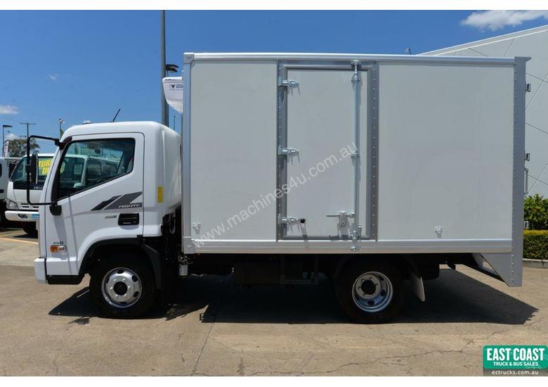 caption 2018 HYUNDAI EX4 SWB Refrigerated Truck Freezer
