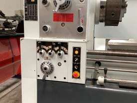 Centre Lathe 660x2000 Turning Capacity - picture1' - Click to enlarge