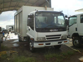 Isuzu FRR525 Pantech Truck - picture0' - Click to enlarge