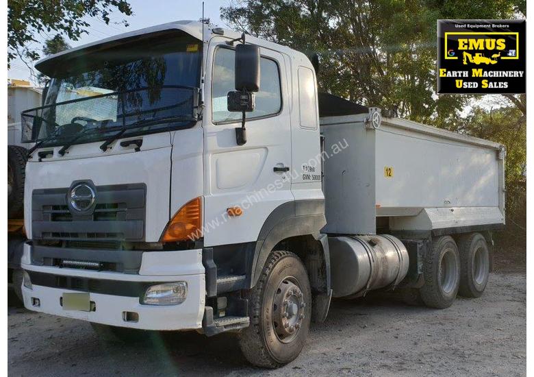 caption 2007 Hino Steel Body Tandem Tipper Truck. E.M.U.S. TS505