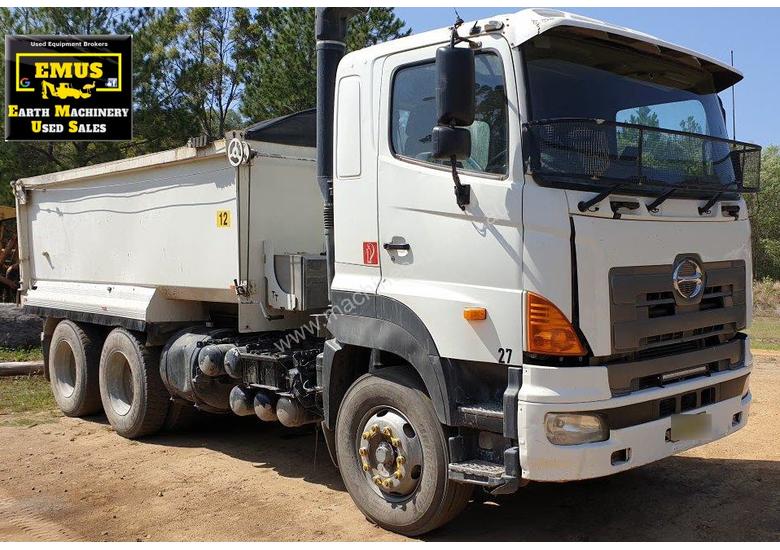 caption 2007 Hino Steel Body Tandem Tipper Truck. E.M.U.S. TS505