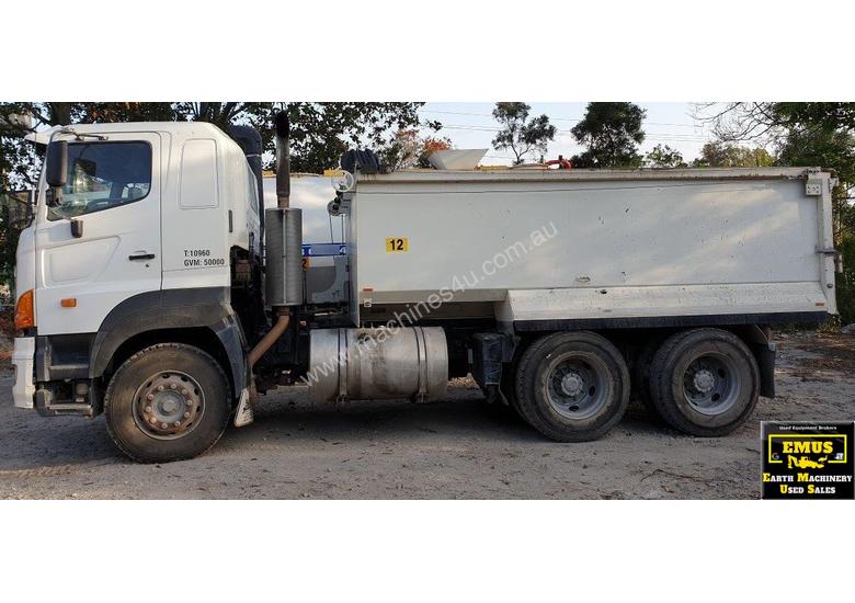 caption 2007 Hino Steel Body Tandem Tipper Truck. E.M.U.S. TS505