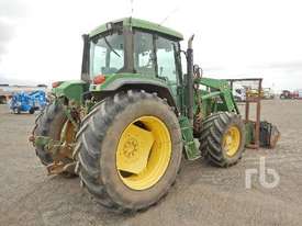 JOHN DEERE 6510 MFWD Tractor - picture1' - Click to enlarge