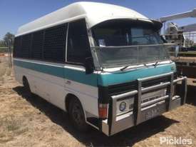 1988 Mazda T3500 - picture0' - Click to enlarge