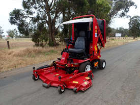 Toro GroundsMaster 228 D Front Deck Lawn Equipment - picture0' - Click to enlarge