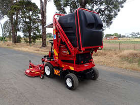 Toro GroundsMaster 228 D Front Deck Lawn Equipment - picture2' - Click to enlarge