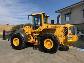 2017 Volvo L120F Wheel Loader - picture0' - Click to enlarge
