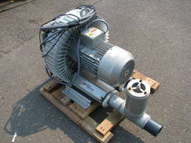 Side Channel Blower Vacuum Pump 2.2kW - Gardner Denver G-BH1 2BH1600 - picture1' - Click to enlarge