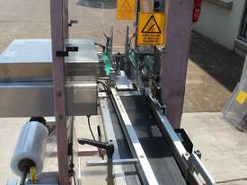 Heat Shrink Tunnel and Collator - picture0' - Click to enlarge