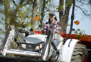 Bobcat CT2040 with Loader & 4:1