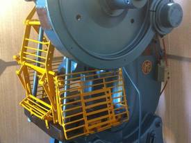 70 ton HME press - picture1' - Click to enlarge