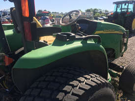 John Deere 4320 FWA/4WD Tractor - picture1' - Click to enlarge