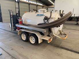 Vacuum Pump Trailer (used) - picture1' - Click to enlarge