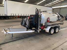 Vacuum Pump Trailer (used) - picture2' - Click to enlarge