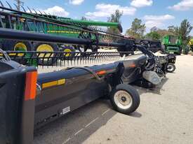 MacDon D65 Header Front - picture1' - Click to enlarge
