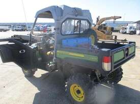 John Deere Gator - picture2' - Click to enlarge