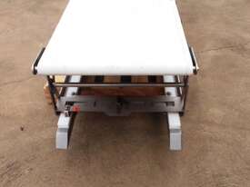 Flat Belt Conveyor, 1670mm L x 520mm W x 400mm H - picture0' - Click to enlarge