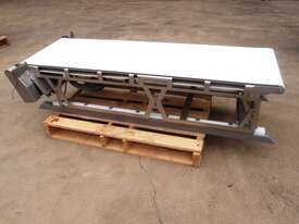 Flat Belt Conveyor, 1670mm L x 520mm W x 400mm H - picture1' - Click to enlarge