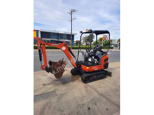 Mini excavator Kubota KX016-4 w 3 buckets & a ripper Very low hours well maintained 