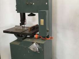 COMMERCIAL WOODWORKING BAND SAW  - picture1' - Click to enlarge