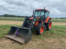 Kubota M95X FWA/4WD Tractor - picture0' - Click to enlarge