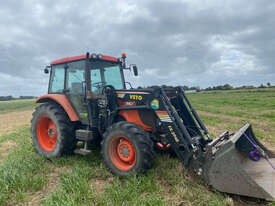 Kubota M95X FWA/4WD Tractor - picture2' - Click to enlarge