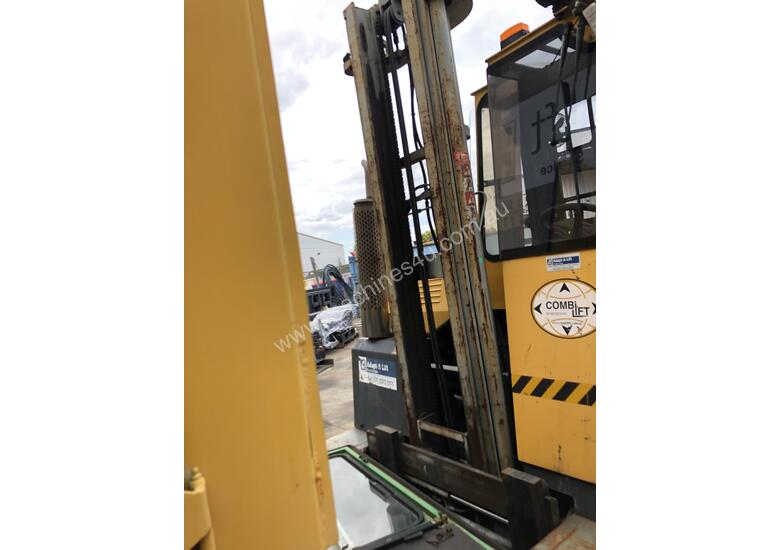 caption 3.0T LPG Multi-Directional Forklift