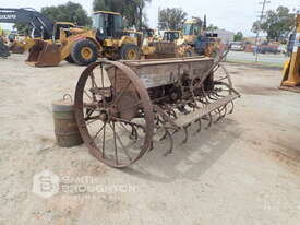 HV MCKAYS VINTAGE COMBINE SEEDER - picture1' - Click to enlarge