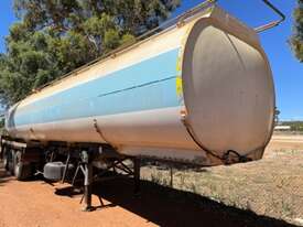 Trailer Tanker York Ali 33000L SN1021 1TFS361 - picture0' - Click to enlarge