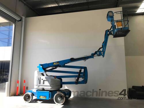 Genie Knuckle boom lift Z40 Electric VERY LOW HOURS OF ONLY 630 HOURS